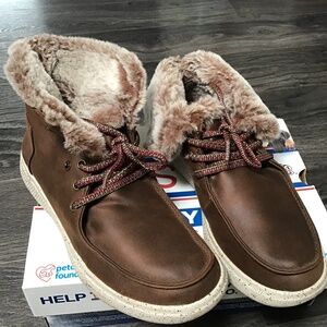 Skechers Bob’s skipper size 7 hang glider